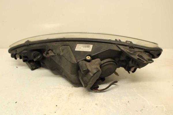 PHARE DROIT PEUGEOT 1007 - Vue 2